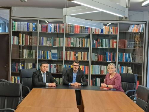 ČLANOVI KANCELARIJE ZA MEĐUNARODNU SARADNJU POSETILI SU PRAVNI FAKULTET U RIJECI